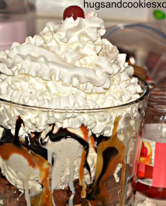 brownie ice cream sundae trifle