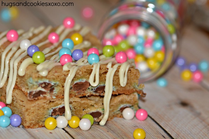 CANDY-BLONDIES-WHITE-CHOCOLATE-small
