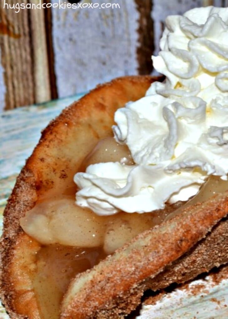 apple pie taco