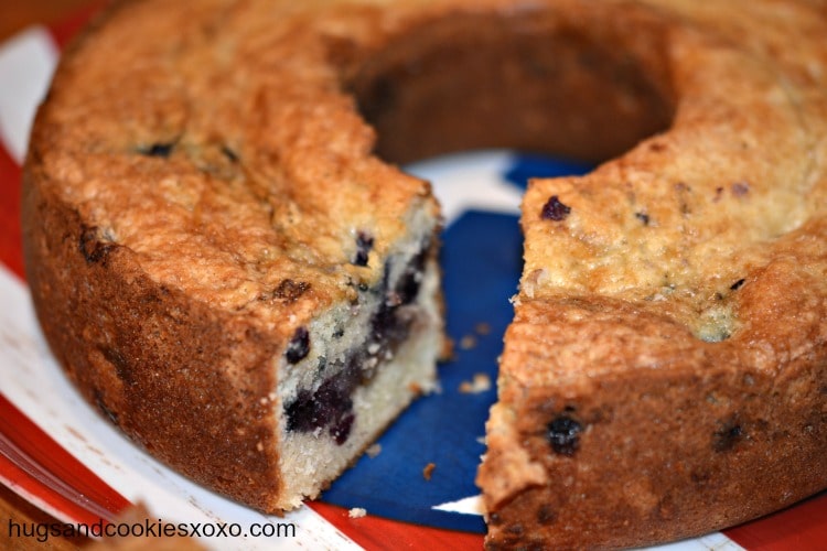 blueberry-bundt