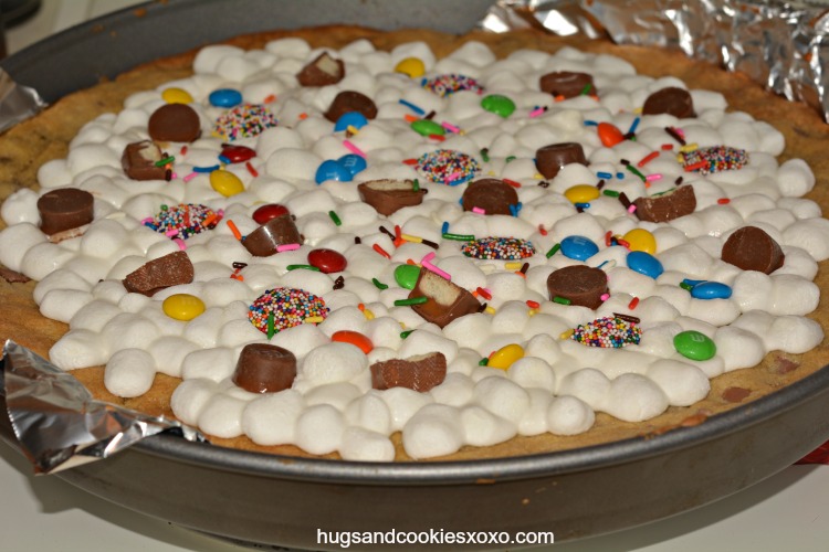 cookie pizza deep dish