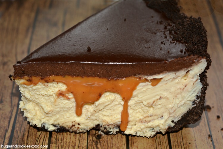 slice caramel cheesecake
