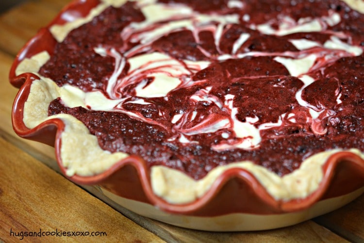 red velvet cheesecake pie