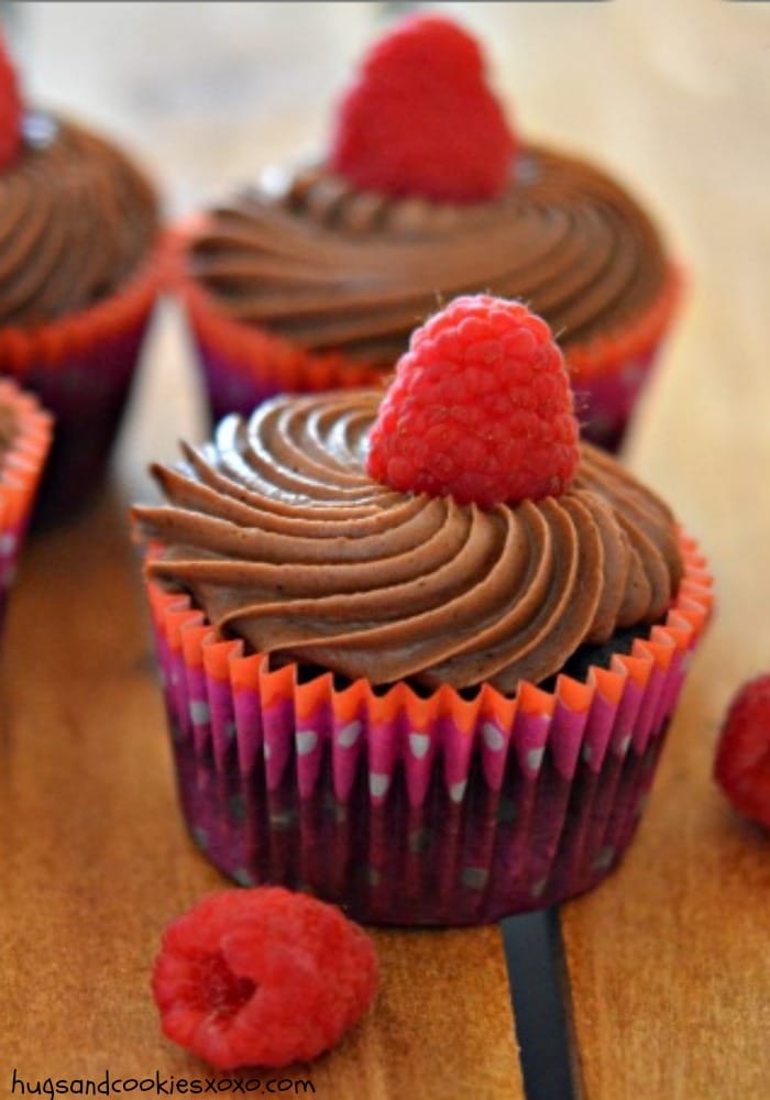 Flourless Chocolate Cupcakes With Chocolate Cream Cheese Frosting ...