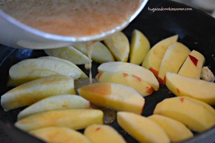 apple skillet cake