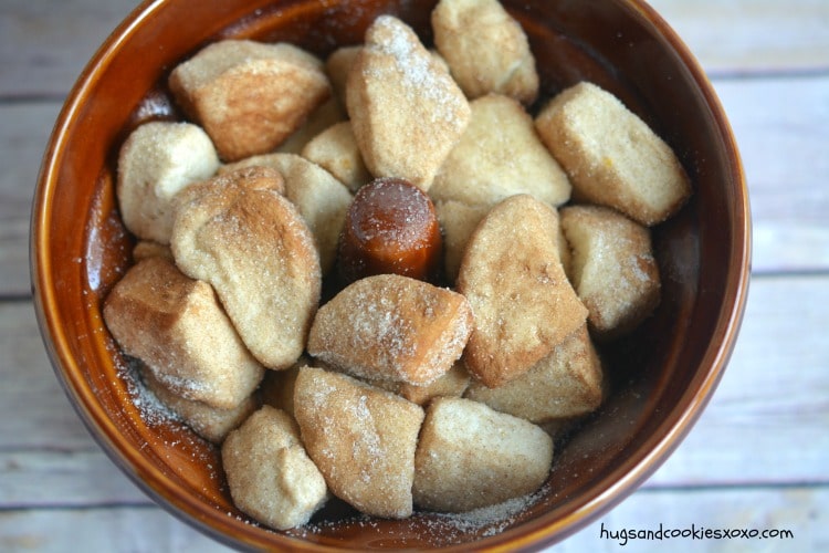 monkey bread sugar cinnamon