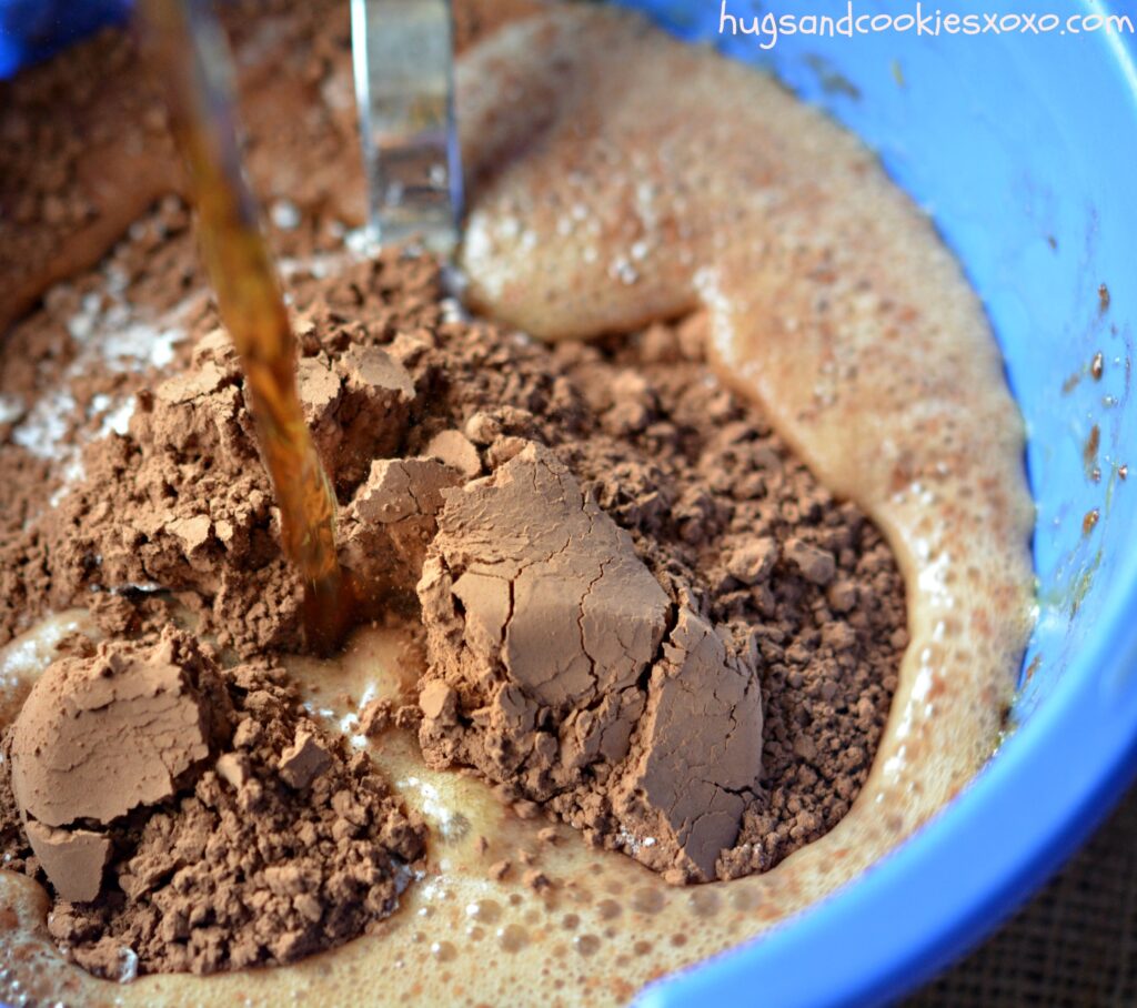 rootbeer batter cake