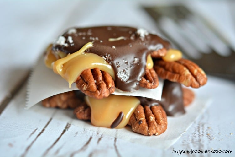 Toasted Pecan Turtle Clusters - Hugs and Cookies XOXO