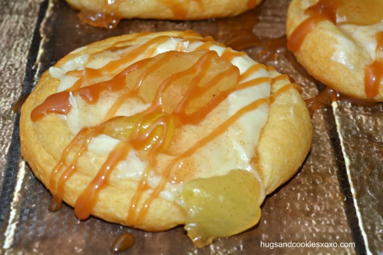 apple cheese caramel