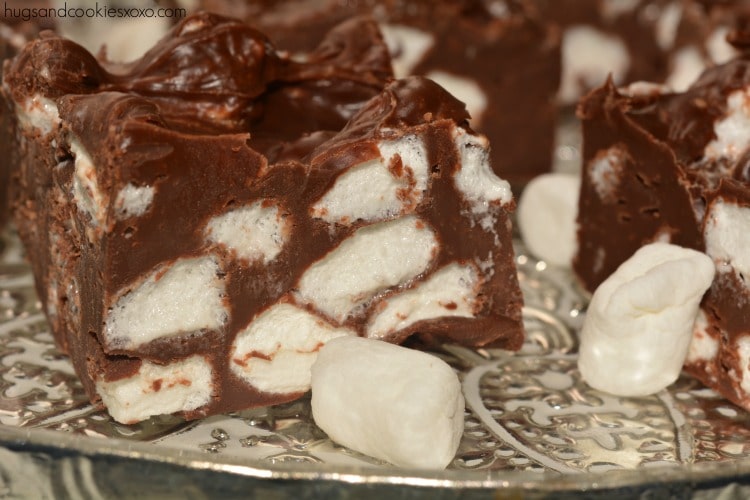 marshmallow fudge pieces