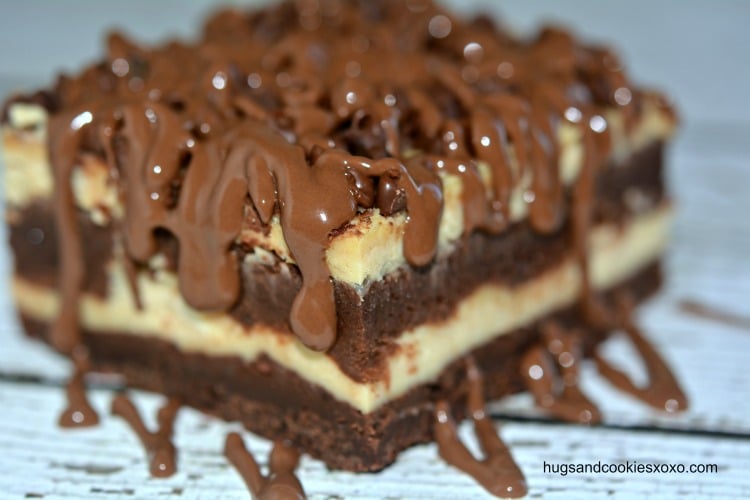 Layered Cheesecake Brownie Bars