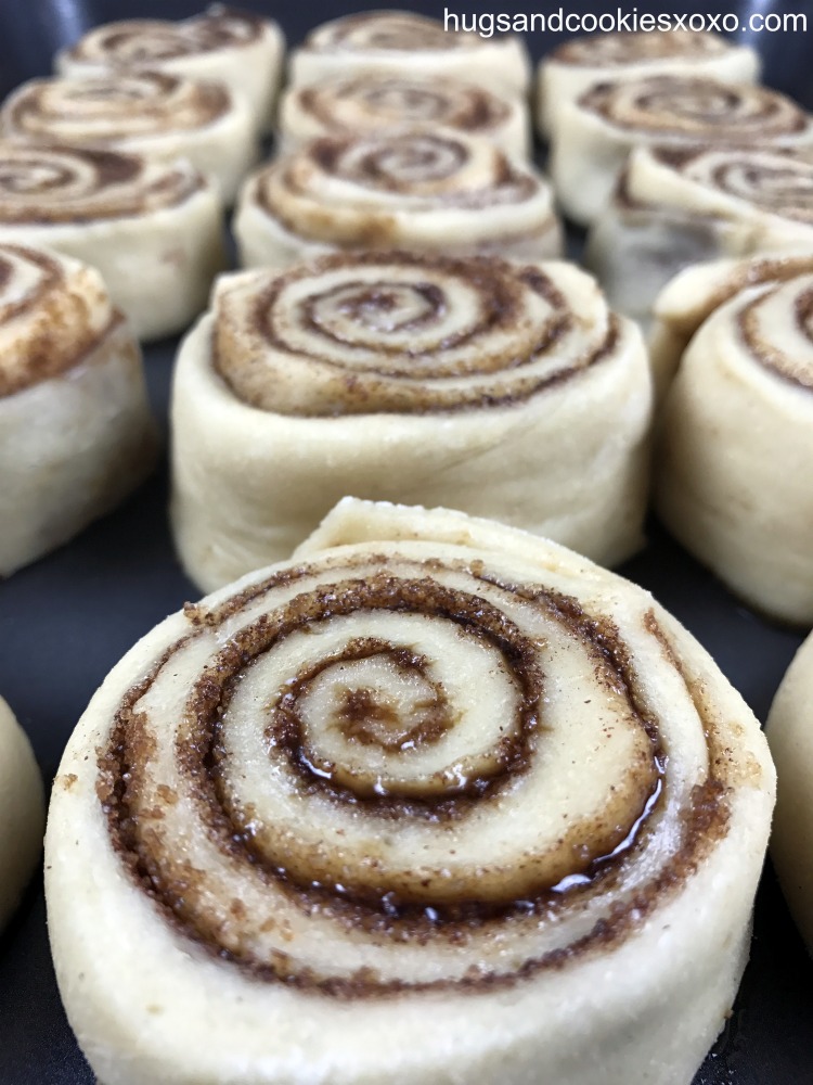 fresh-cinnamon-rolls-final-4