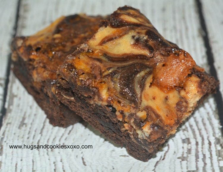 butterfinger-cheesecake-brownies