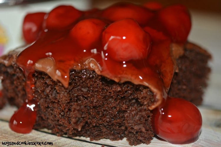 snack cake cherries jam