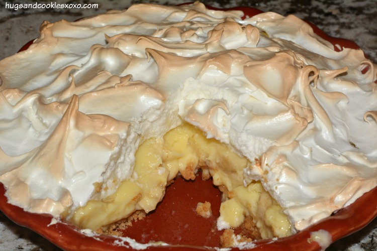 banana cream meringue pie