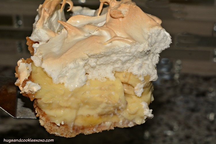 banana meringue cream pie slice