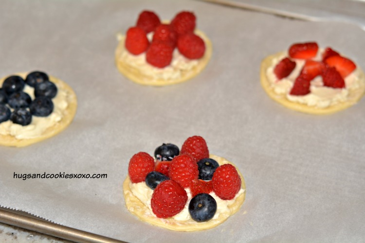 berry puff pastry tarts