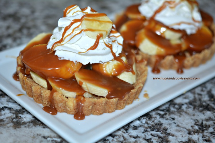 nilla wafer banana cream caramel pies