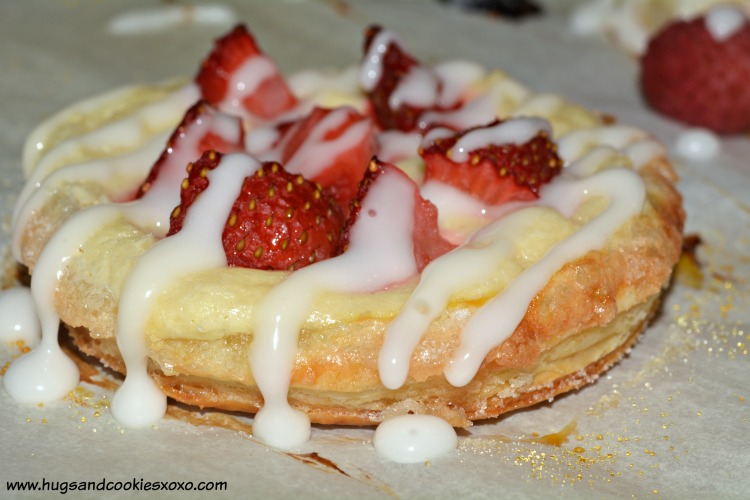 puff pastry danish strawberry