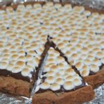 S’mores Cookie Pizza