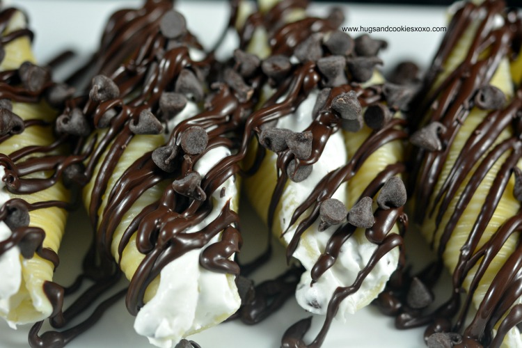 cannoli-shells-stuffed