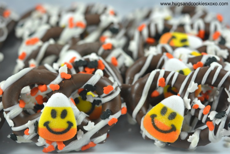 chocolate-covered-pretzels-halloween