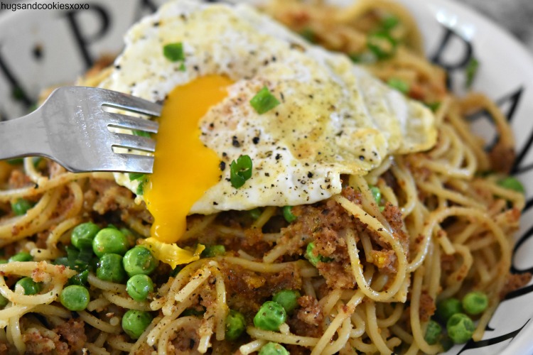 Spaghetti with Fried Eggs