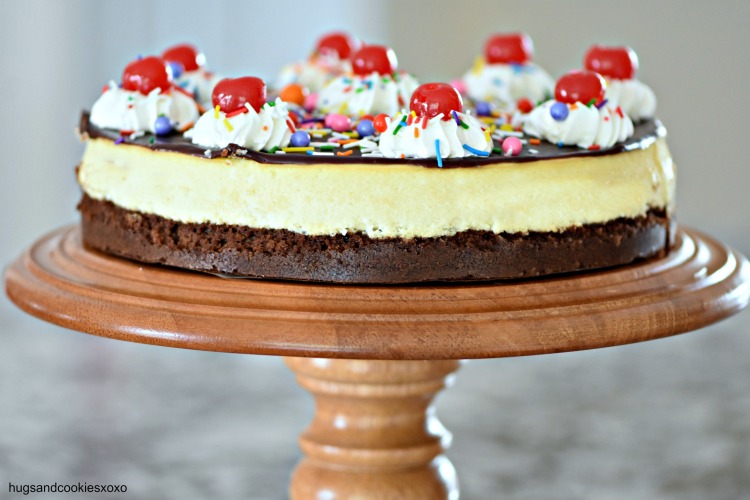 Brownie Sundae Cheesecake