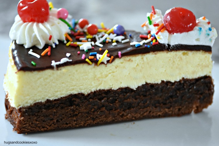 Brownie Sundae Cheesecake