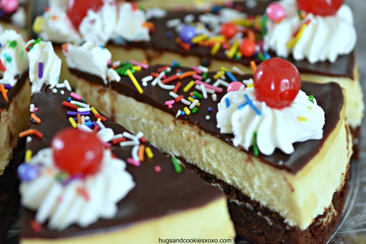 Brownie Sundae Cheesecake