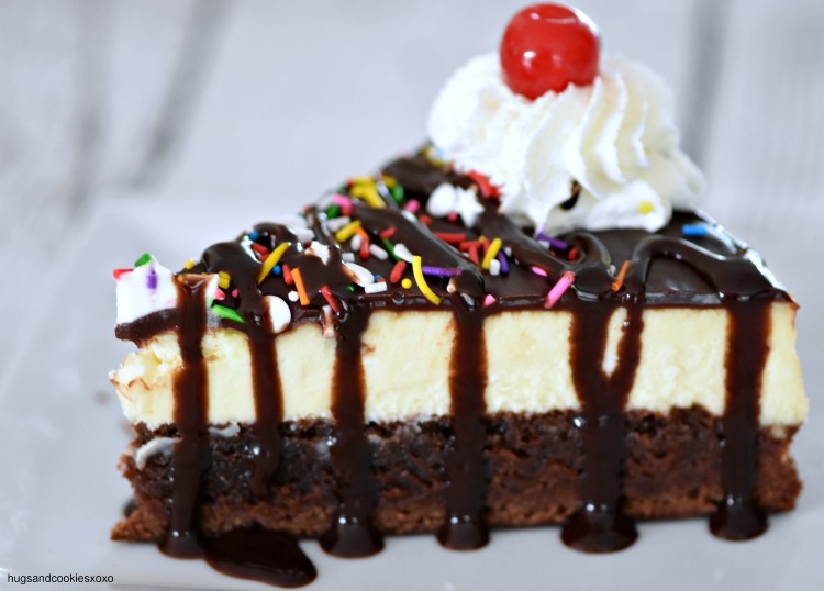 Brownie Sundae Cheesecake