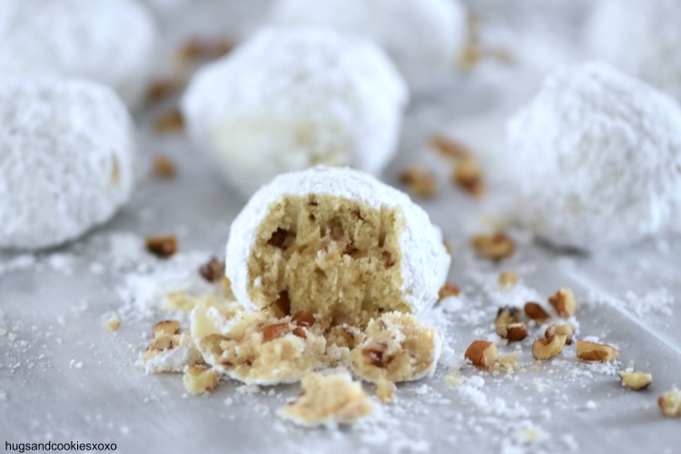 Snowball Christmas Cookies