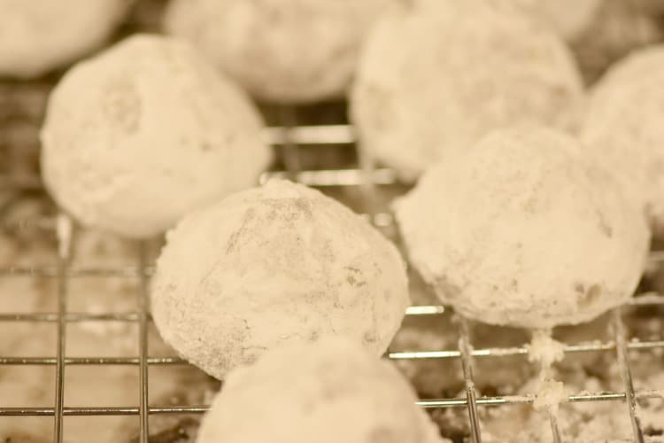 HERSHEY'S KISSES Magical Cookies Recipe