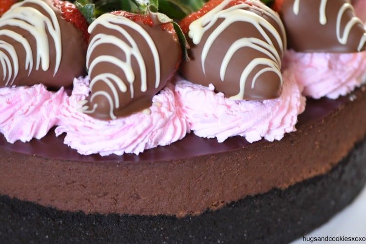 Triple Chocolate Cheesecake With Dipped Strawberries 