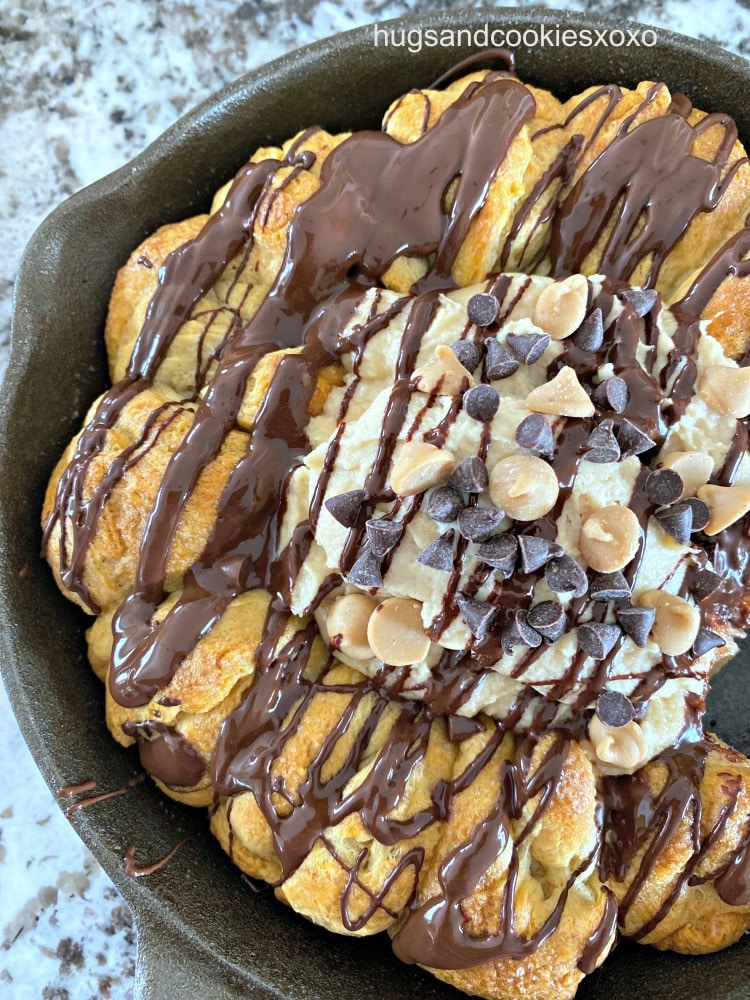 Peanut Butter Cup Skillet Dip