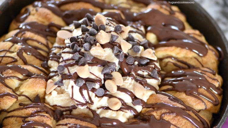 Peanut Butter Cup Skillet Dip