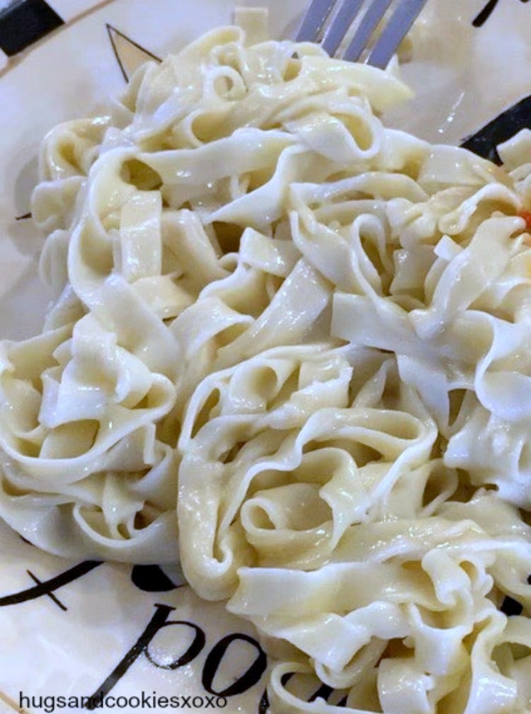 buttered noodles