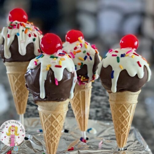 DISPLAY TRAY - MINI CONE, CAKE POPS, MINI ICE CREAM ON A STICK