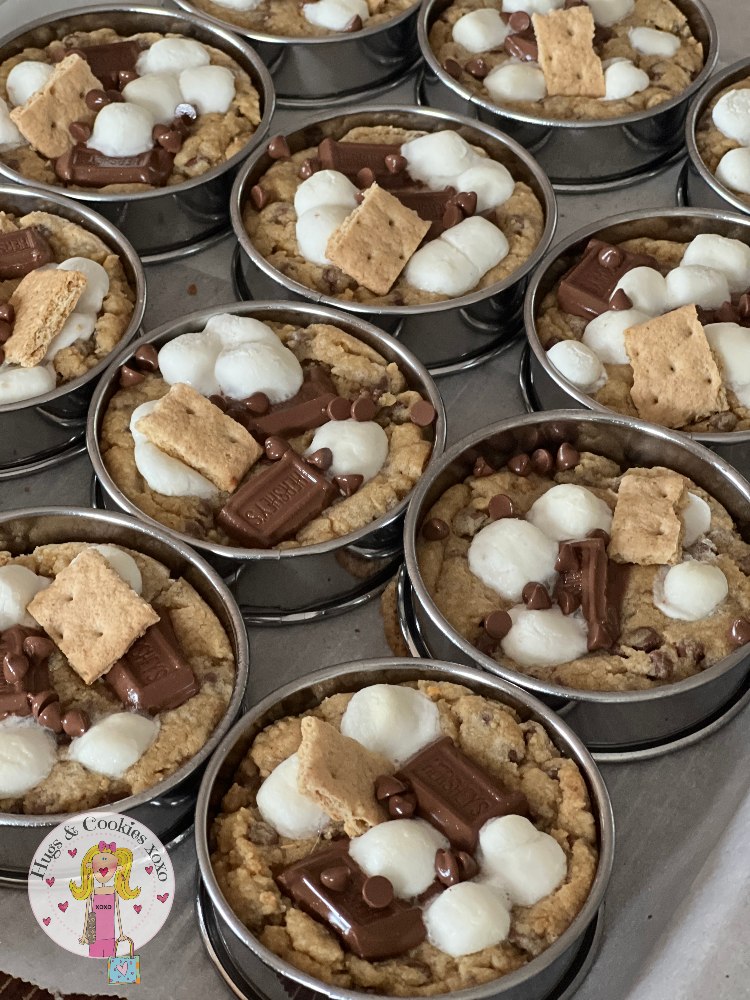 Campfire S'mores Deep Dish Cookies